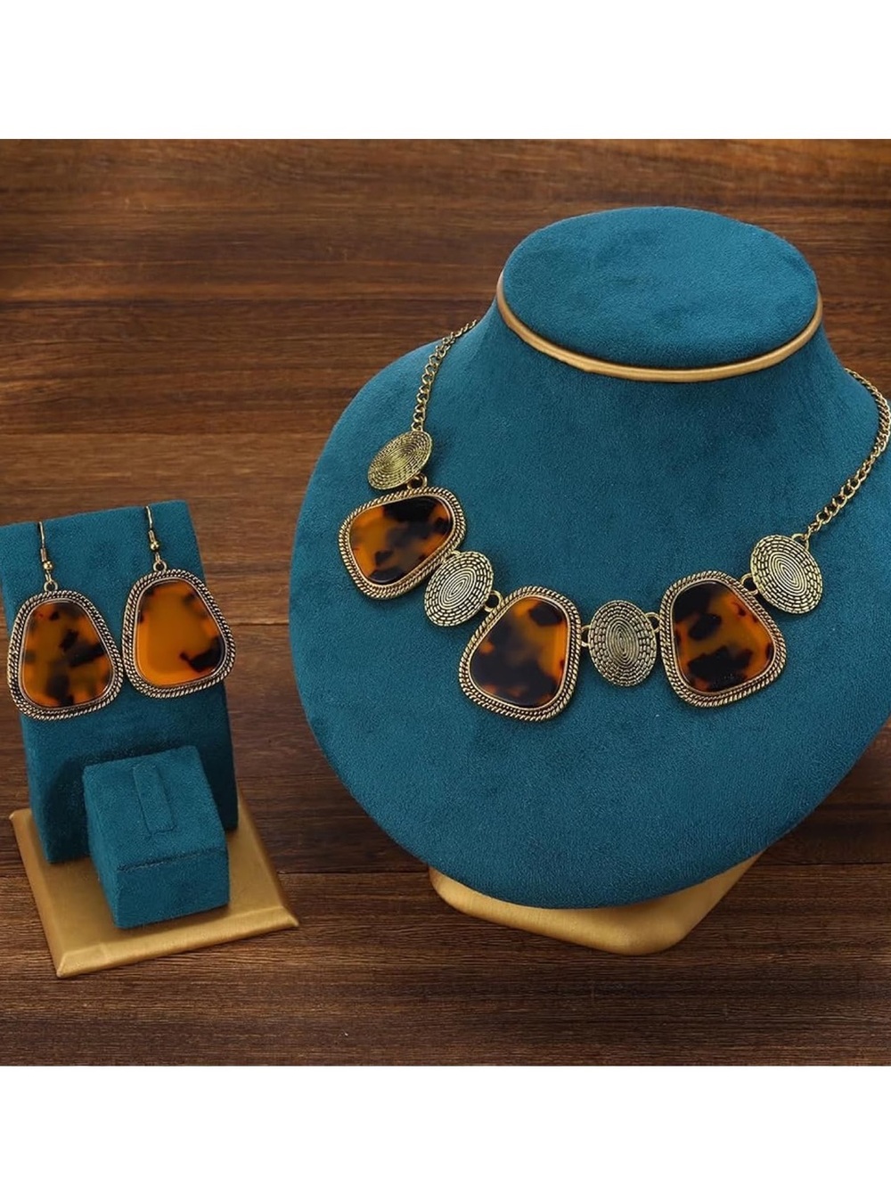 Anthropologie Tortoiseshell-Style Gold Tone Necklace and Earrings Set - Picture 4 of 6